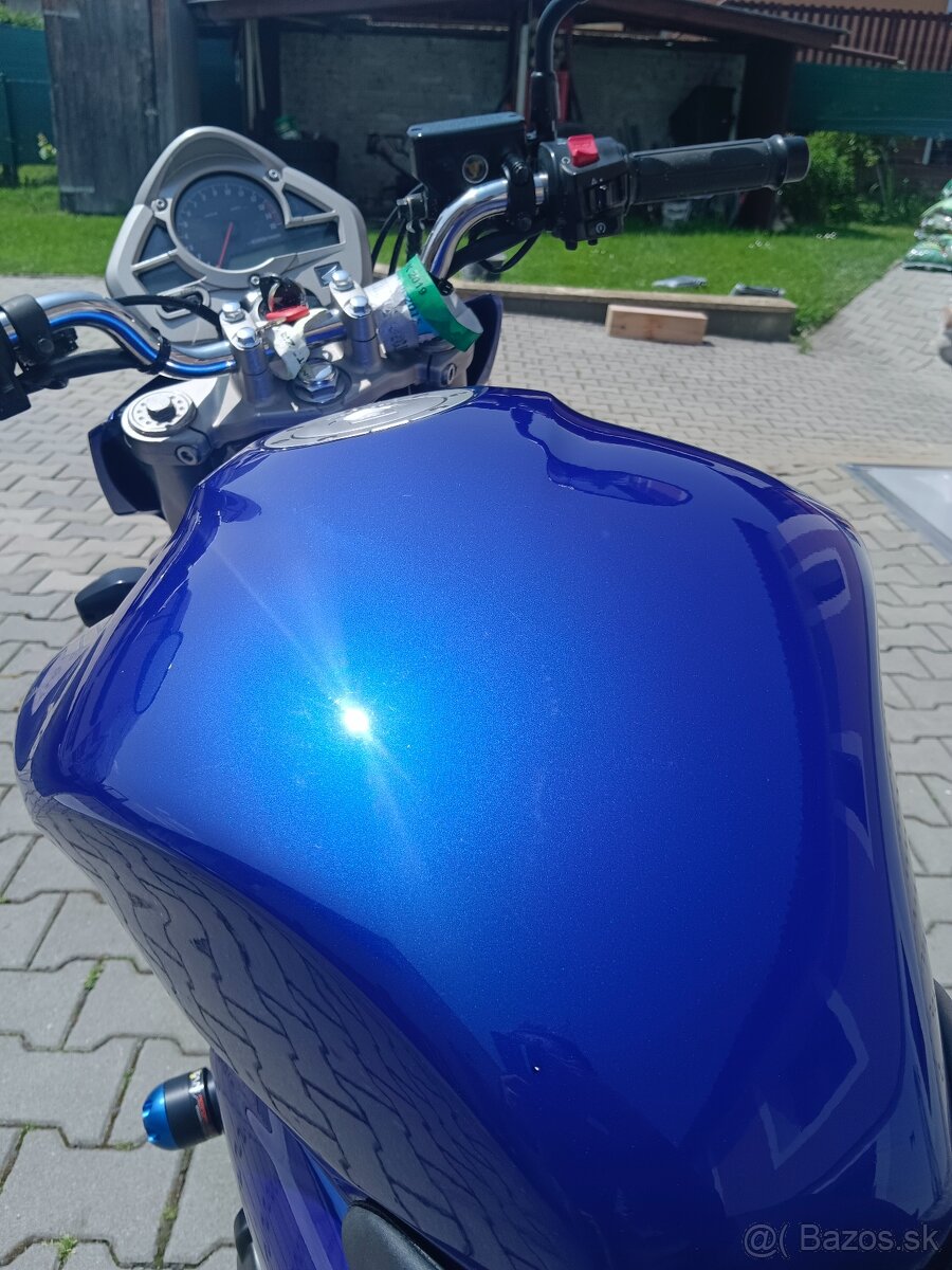 Honda Hornet 600 - 7