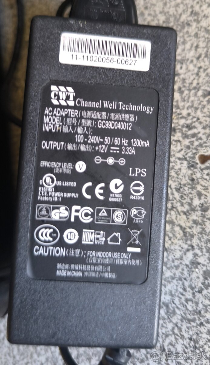 Predám NAS/DAS server Thecus N2200+ - 7