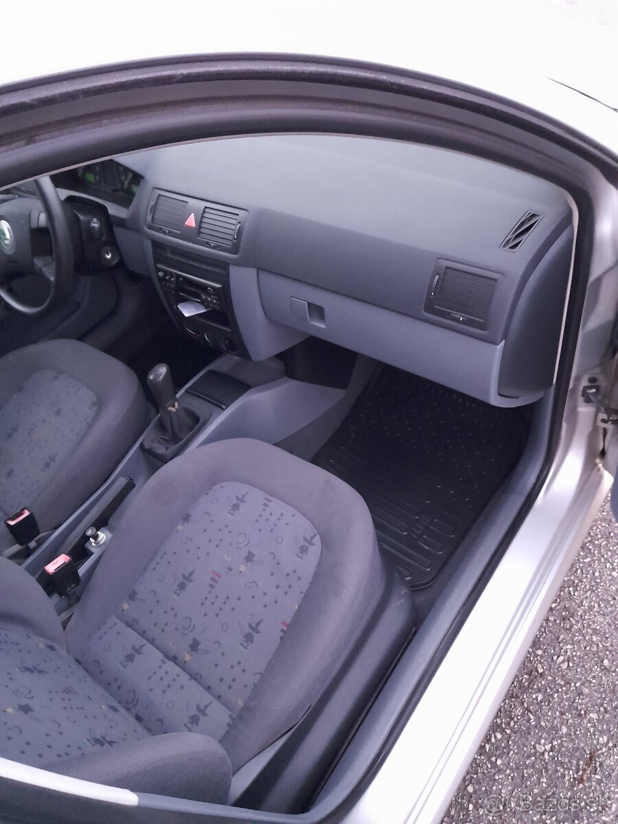 1.4 bebzin rk 2001 - 7