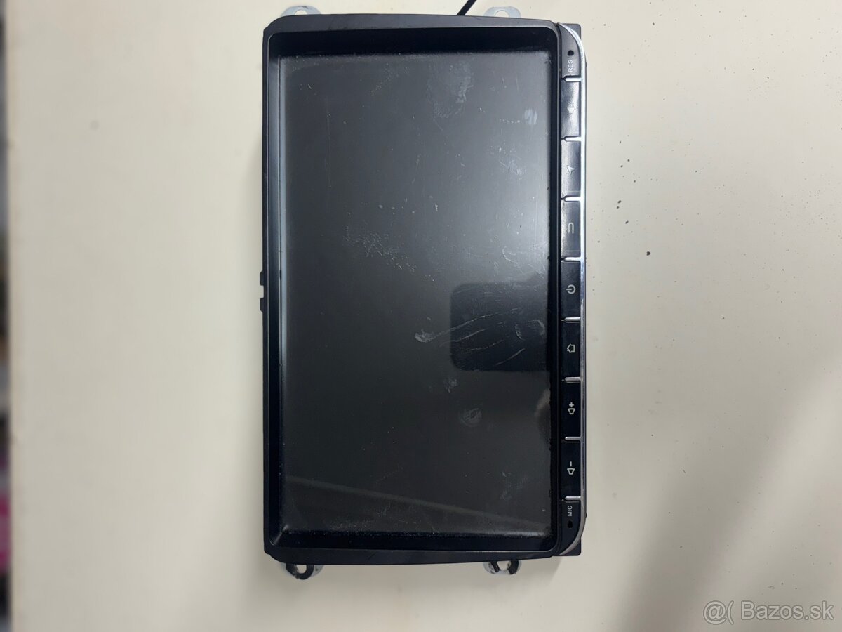 Rozpredaj veci z passatu B6 - 7