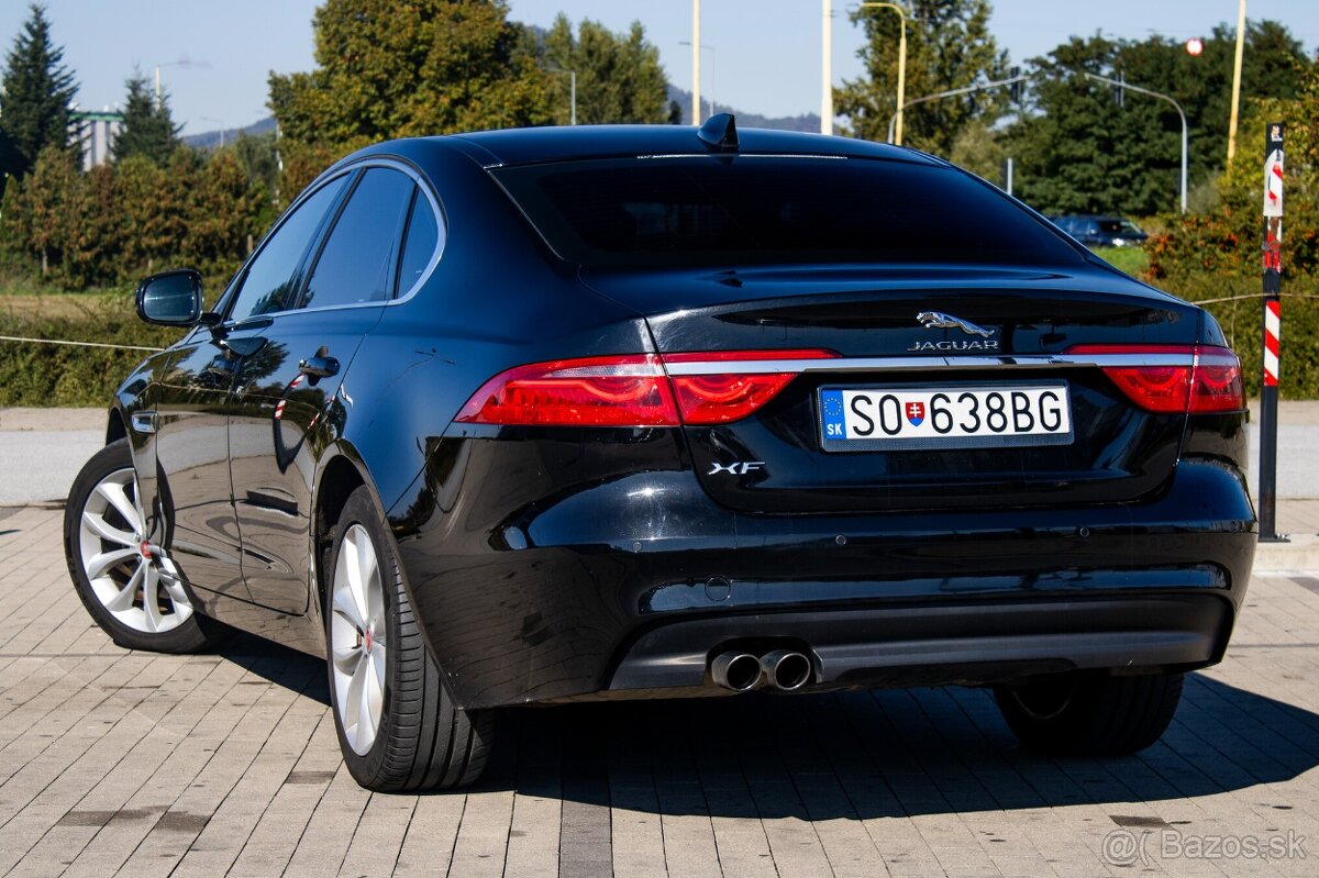 Jaguar XF 2.0D R-Sport (2016) - 7