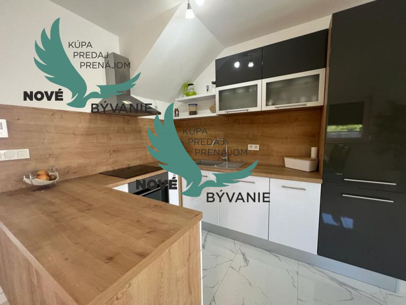 Novostavba trojpodlažný apartmán so záhradou aj strešnou ter - 7