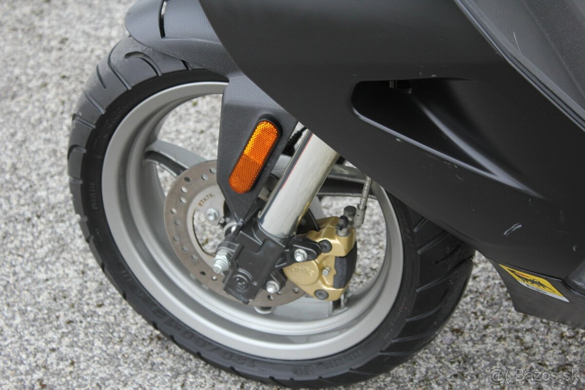 skúter aprilia SR50 2009 AM od 15 rokov ZIMNÁ CENA - 7