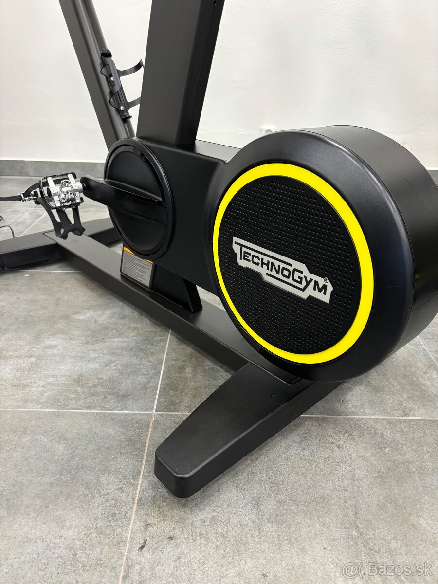 Technogym skillbike - stacionární kolo - 7