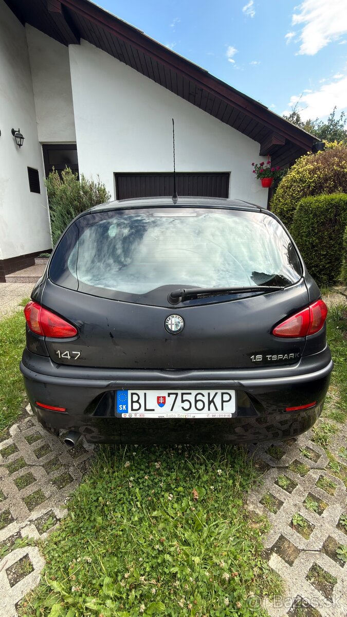 Alfa romeo 147 - 7