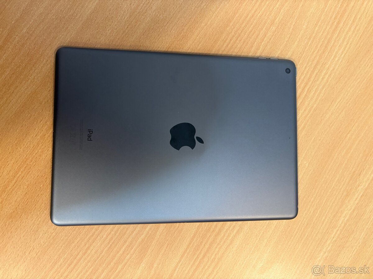 Apple iPad 8. generácie 10,2” – 32 GB, Space Gray - 7