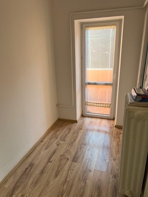 Predaj 3izb byt s balkónom 95m2 Centrum Levice - 7