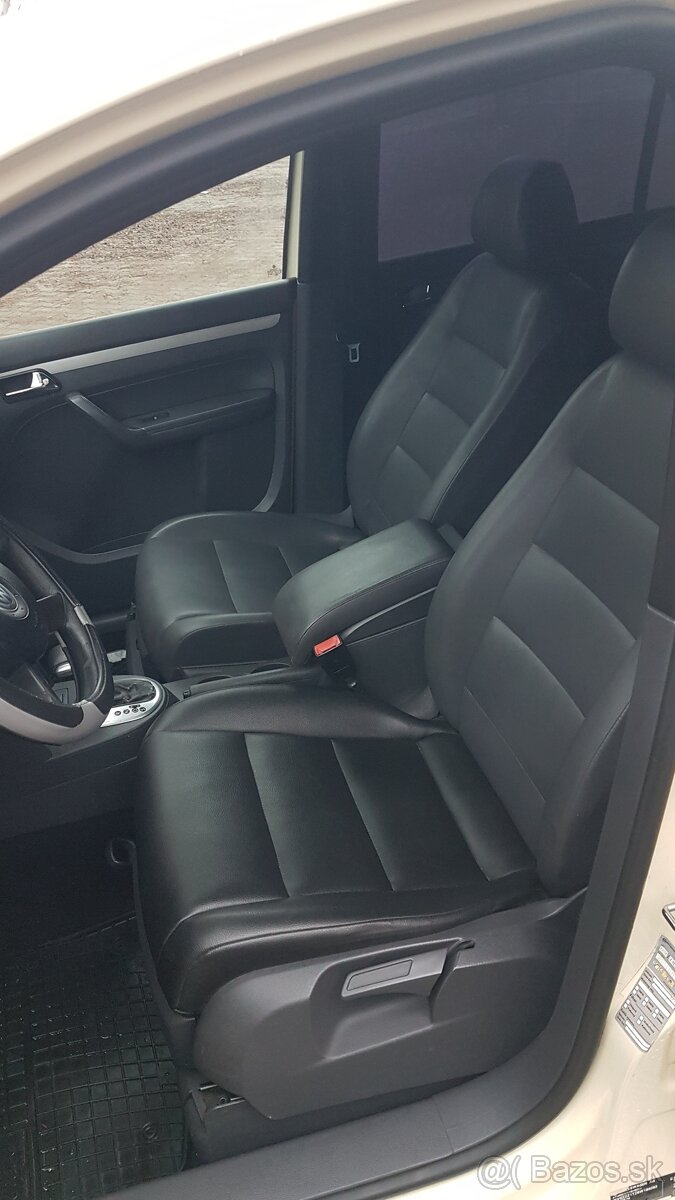 touran 1.9tdi DSG-automat, 7-miestne - 7