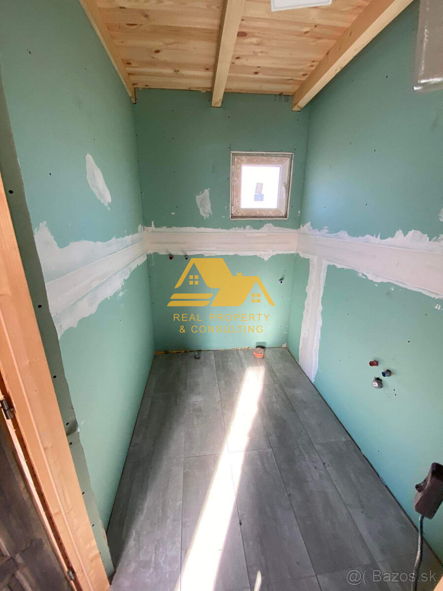 Predám chatu v obci Komoča - 7