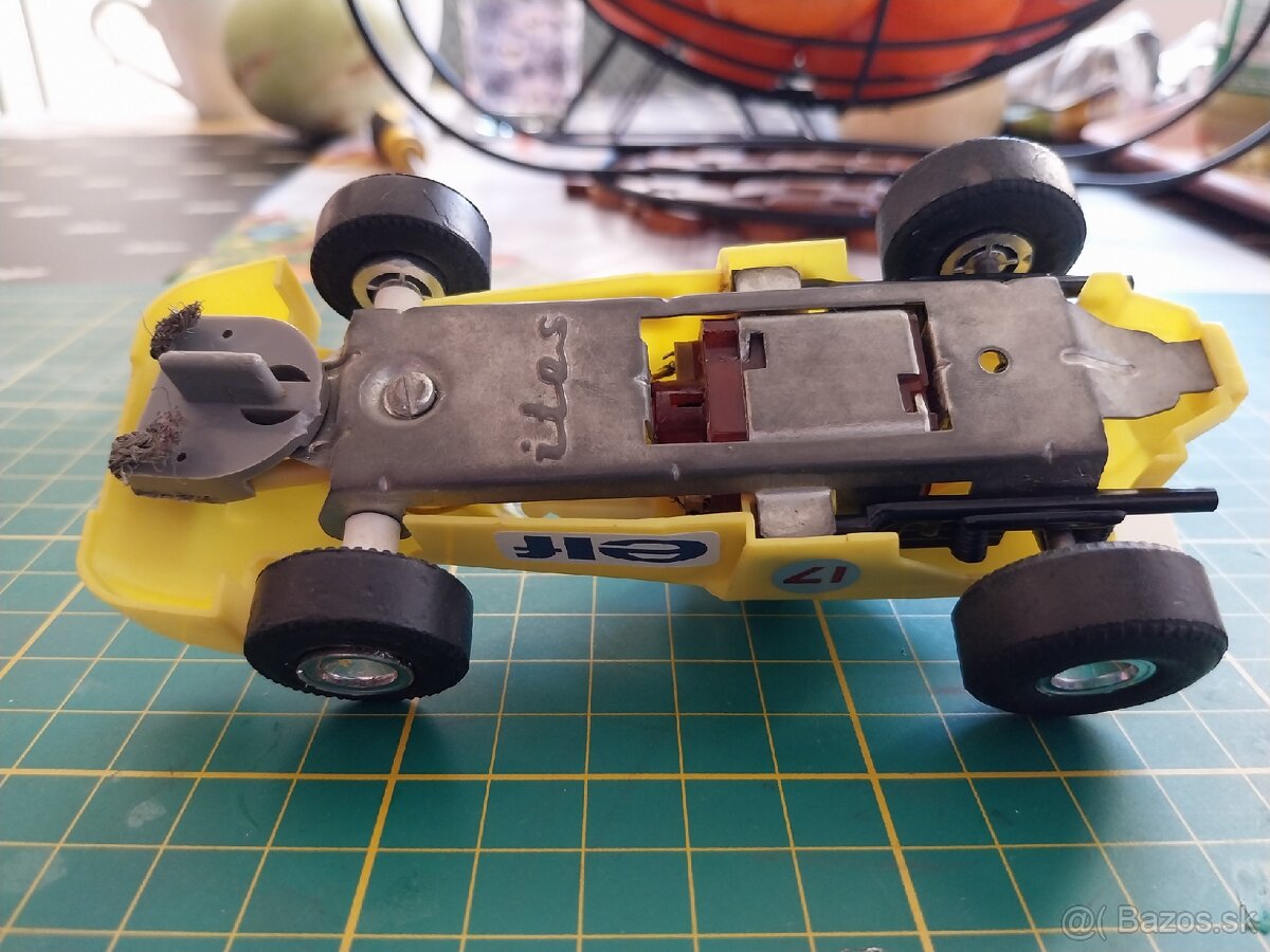 Predám ites tyrrell žltý - 7