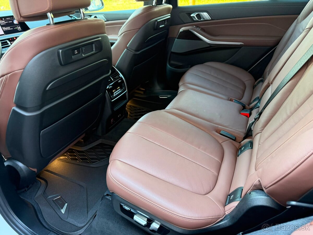 BMW X7 M50d xDrive - 7