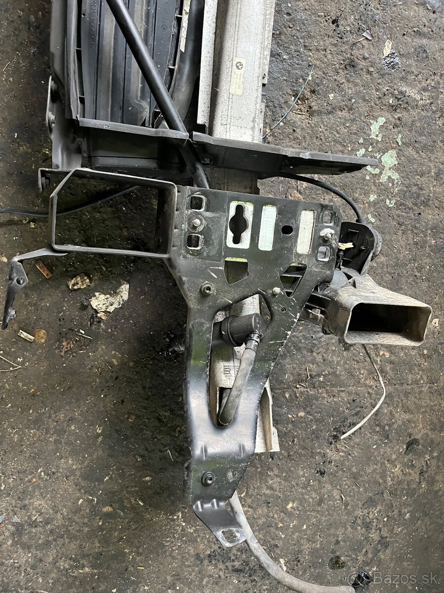 BMW E60 M57 Vystuha kompletná/predné čelo - 7