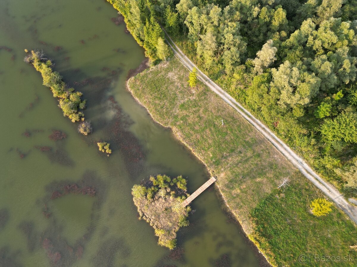 Pozemok na brehu jazera - 7