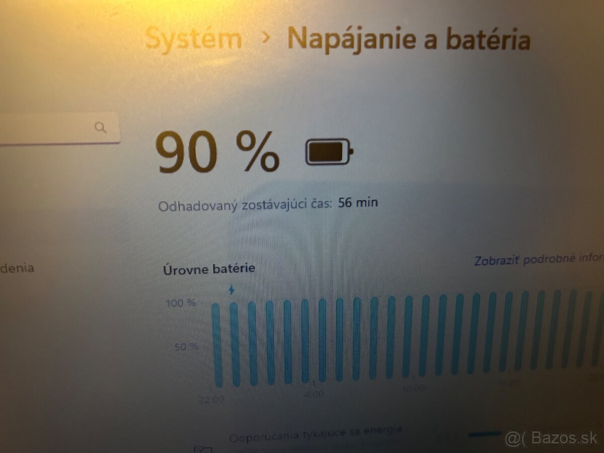 Lenovo B5400 s Intel i5,8gb ram,SSD a 15,6"HD LCD - 7