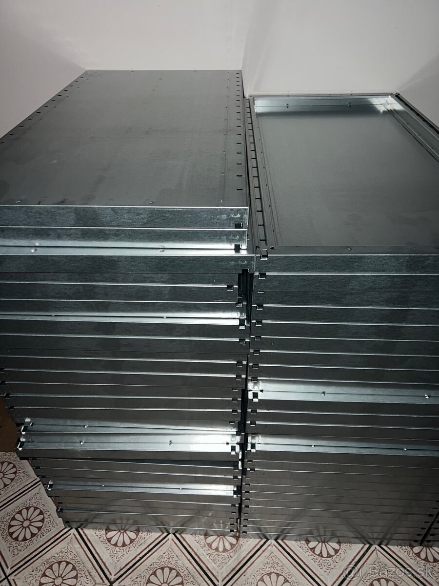 Kovový policový regál - 7