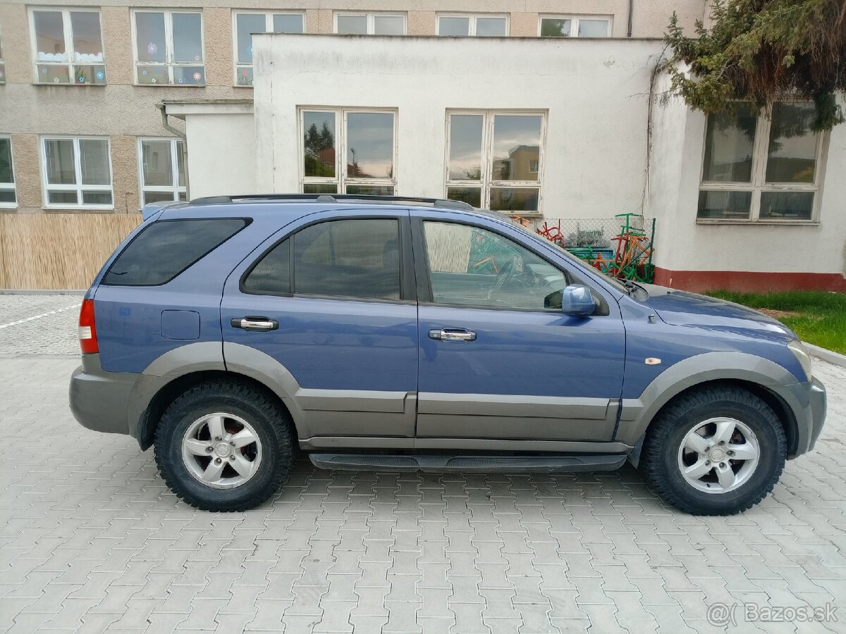 KIA Sorento 2,5 CRDI SUV 4X4 Manuál - 7