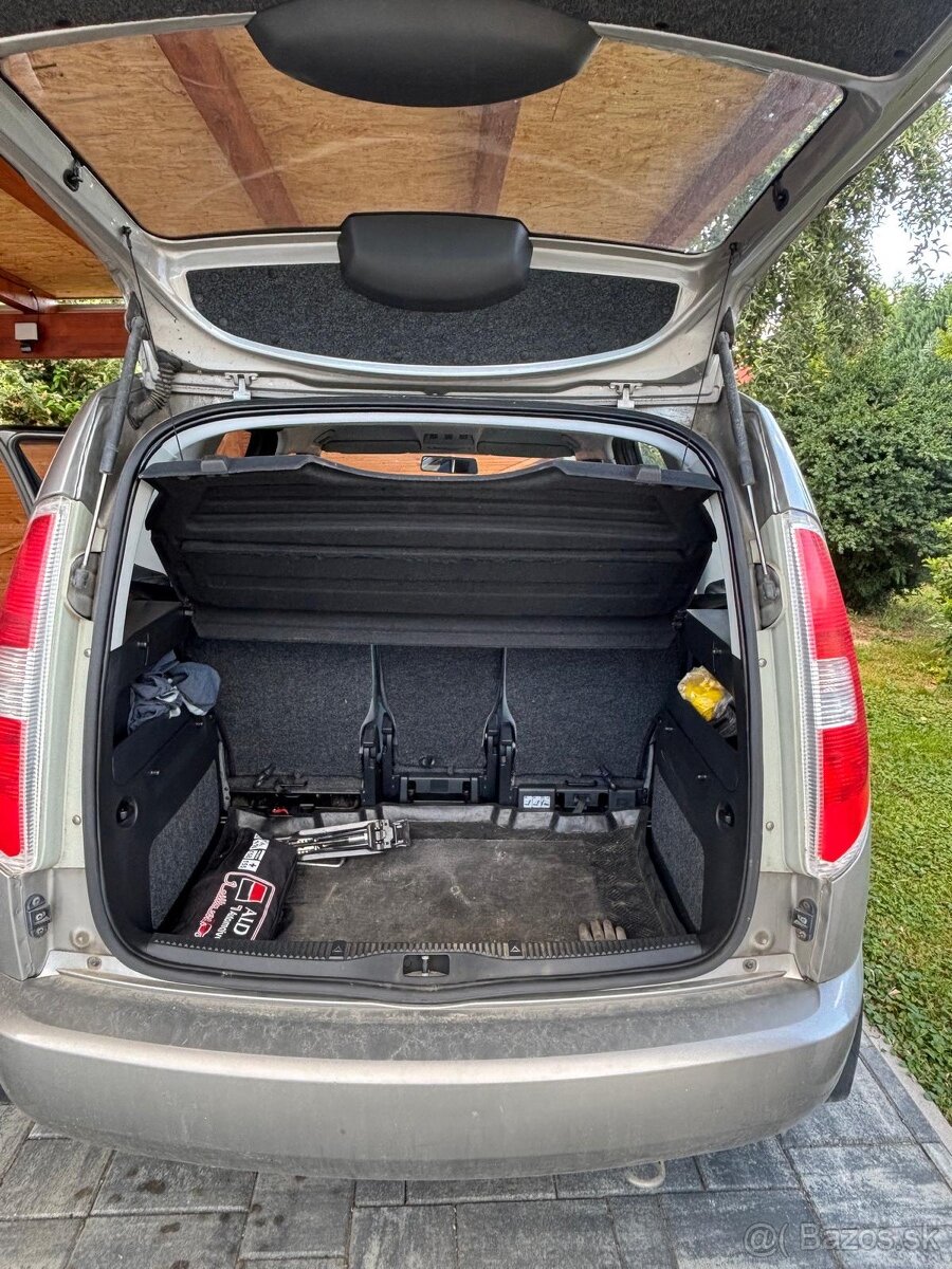 Škoda Roomster 1.4 - 7