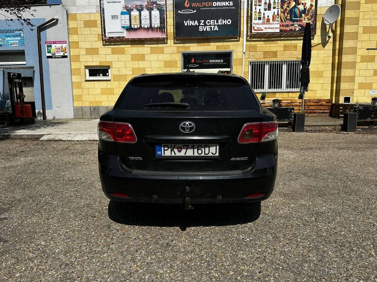 Toyota Avensis combi 2.2 D-4D Exclusive - 7
