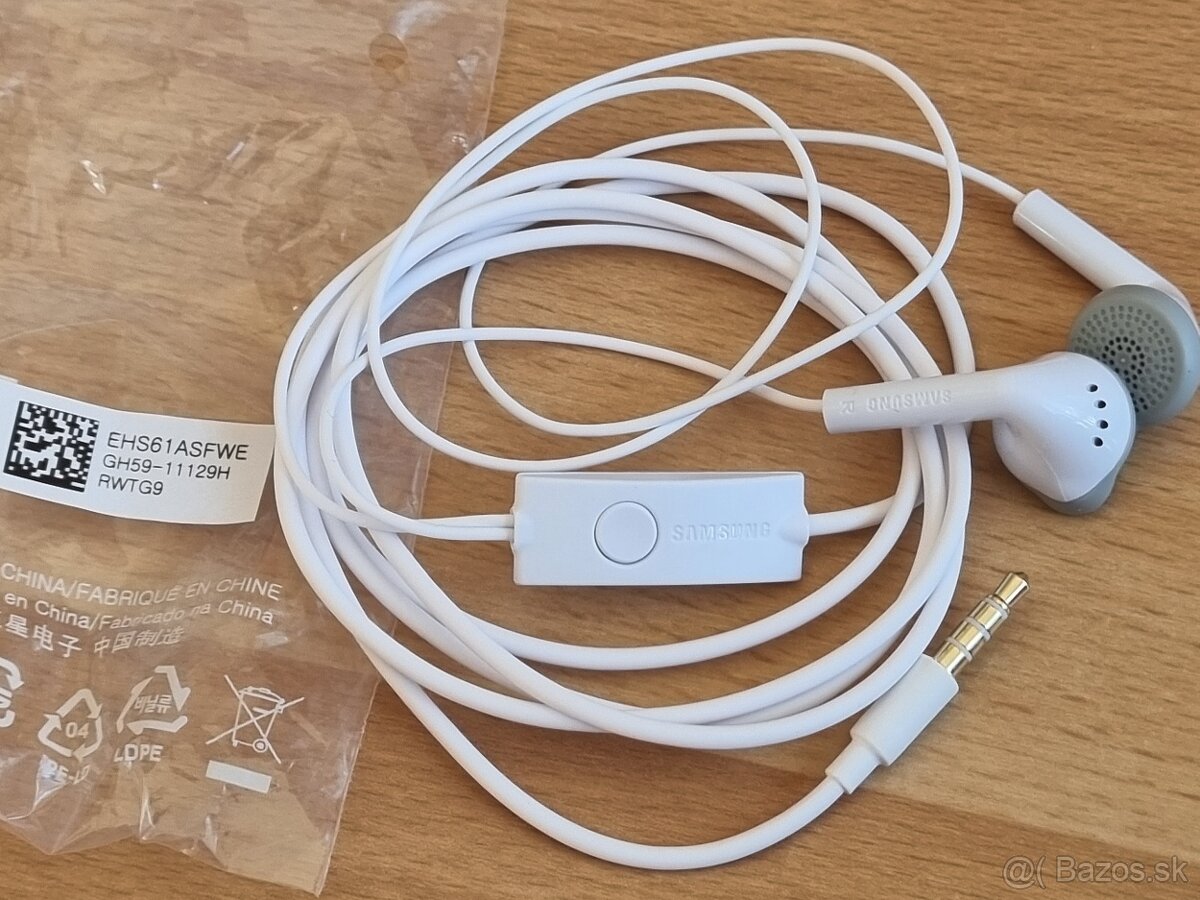 Slúchadlá na uši aj do uší + MP3 prehrávače - 7