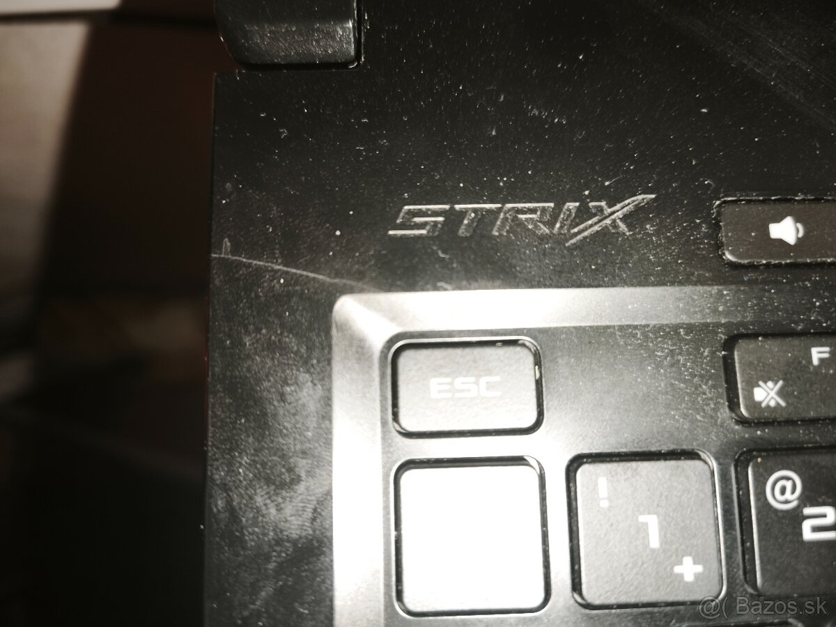 ASUS STRIX gl503vm fy079t - 7