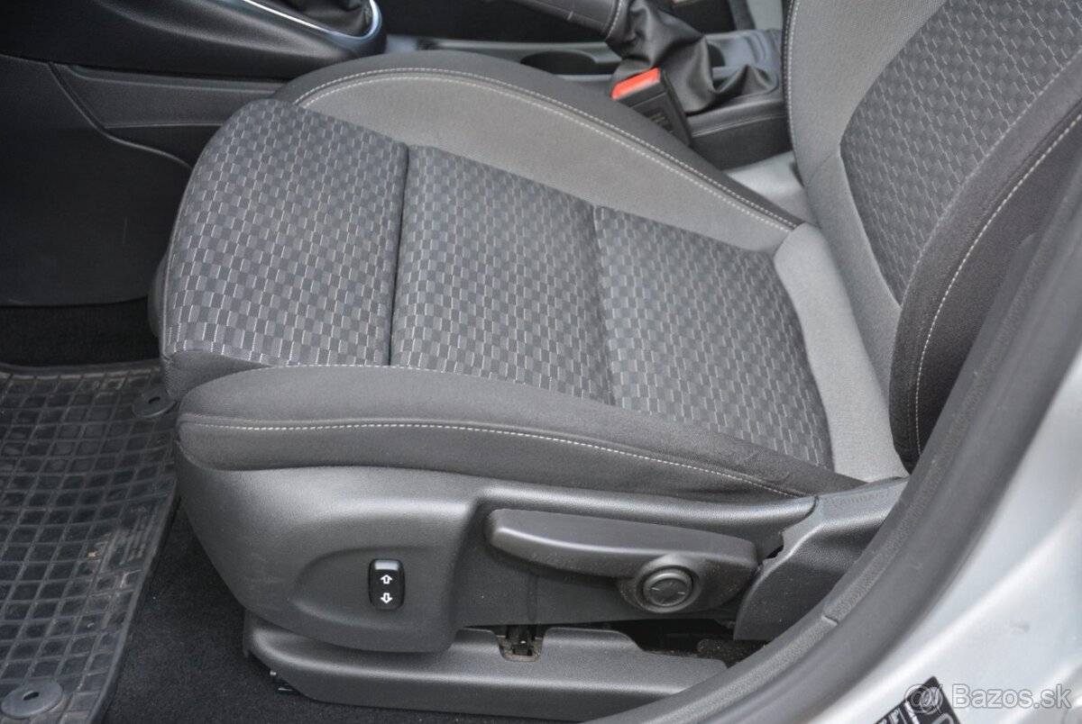 Opel Astra ST 1.50CDTi – Top Stav - 7