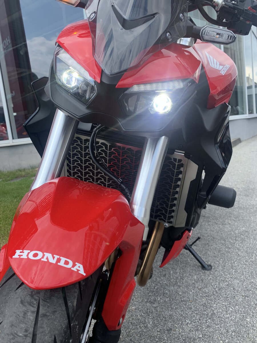 Honda CB1000 HORNET - 7