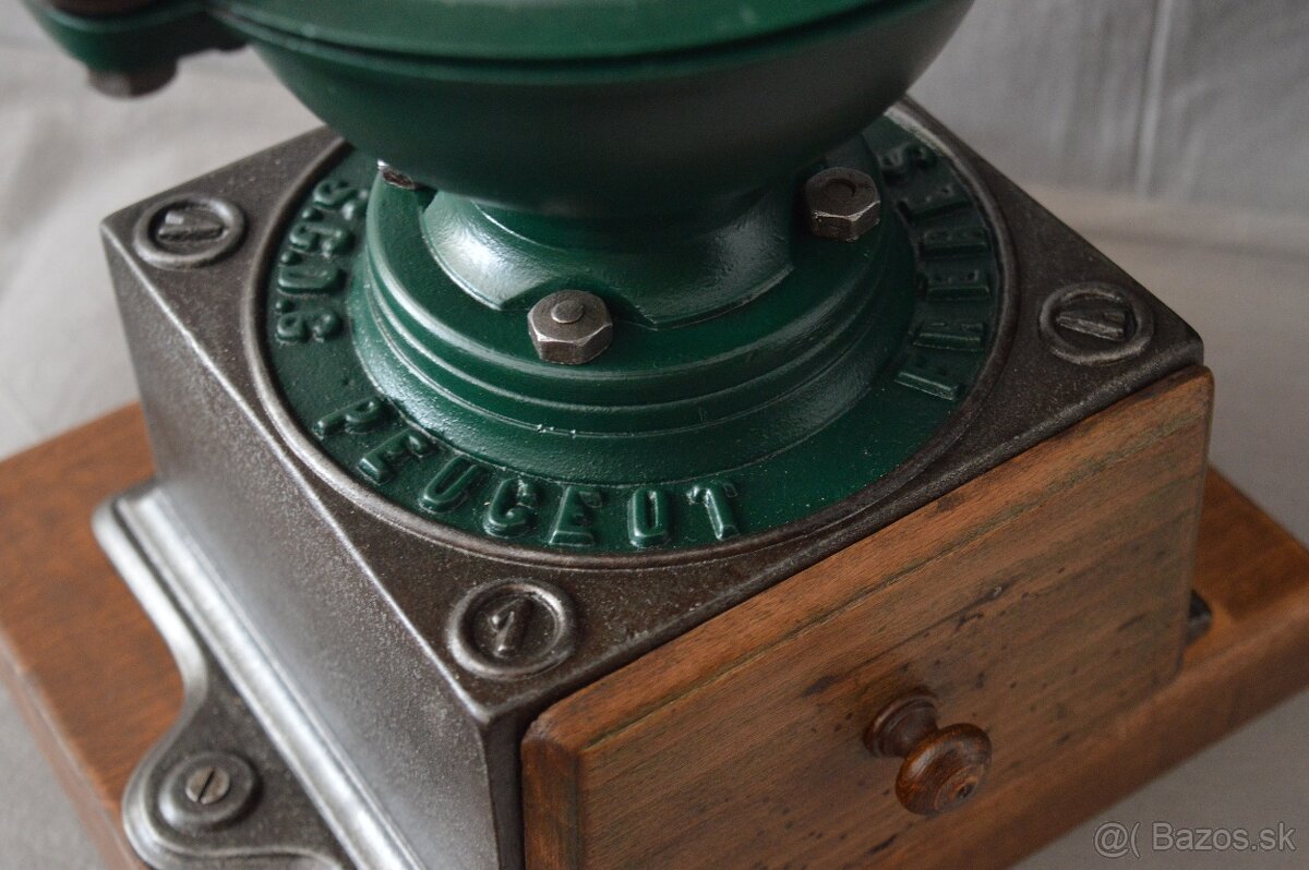 Mlynček na kávu Peugeot A 1 - 7