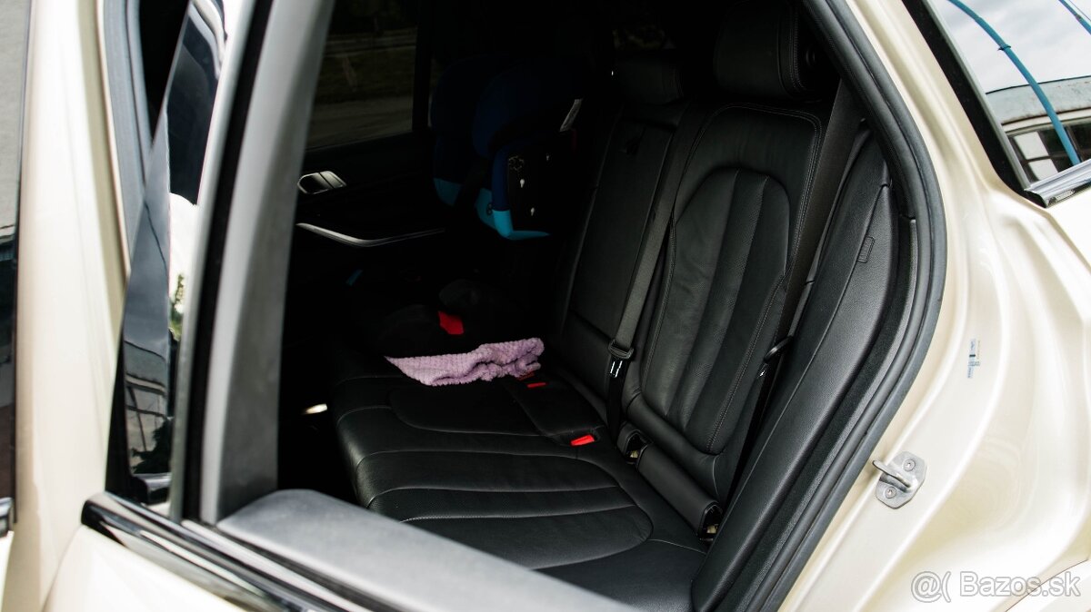 BMW X5m xDrive30d A/T - 7