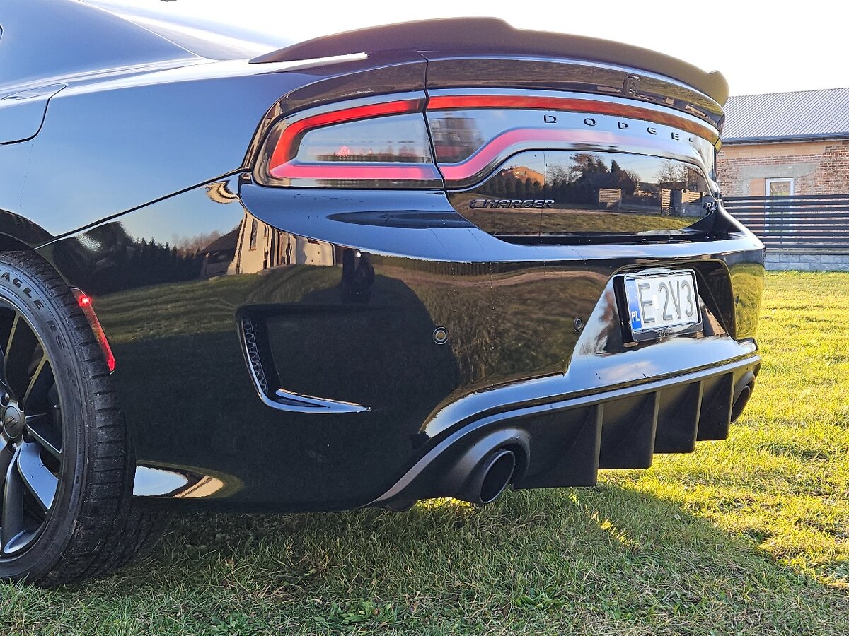 Dodge Charger 5.7 R/T Plus Black Night - 7