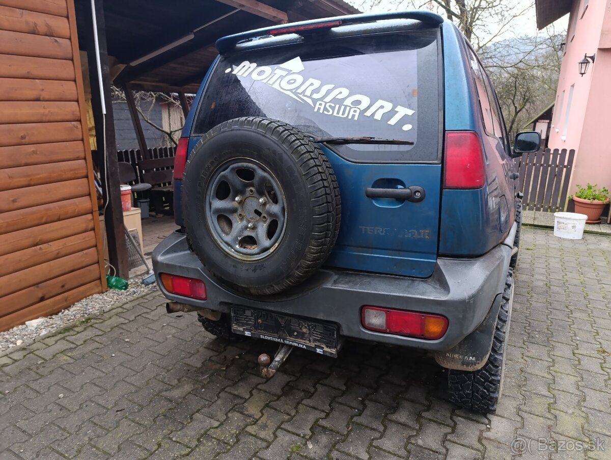 Ponúkam Nissan Terrano II - 7