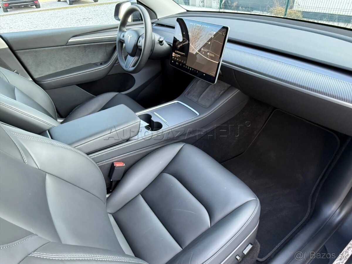 Tesla Model Y 378 KW LONG RANGE-DUAL MOTOR - 7