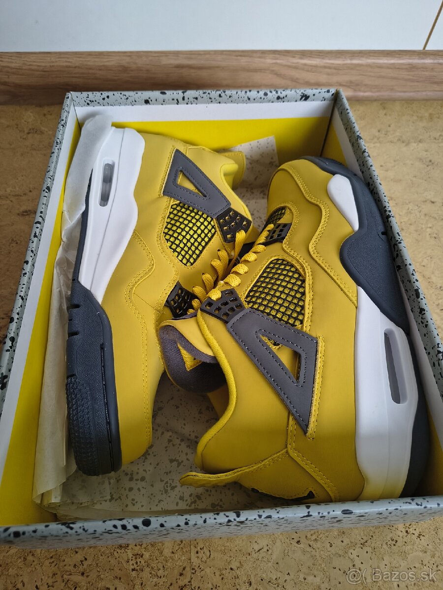 Jordan 4 lightning - 7