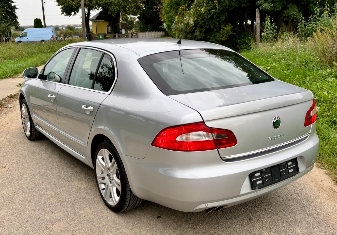 ŠKODA SUPERB 1.9 TDI BEZ DPF ELEGANCE - 7