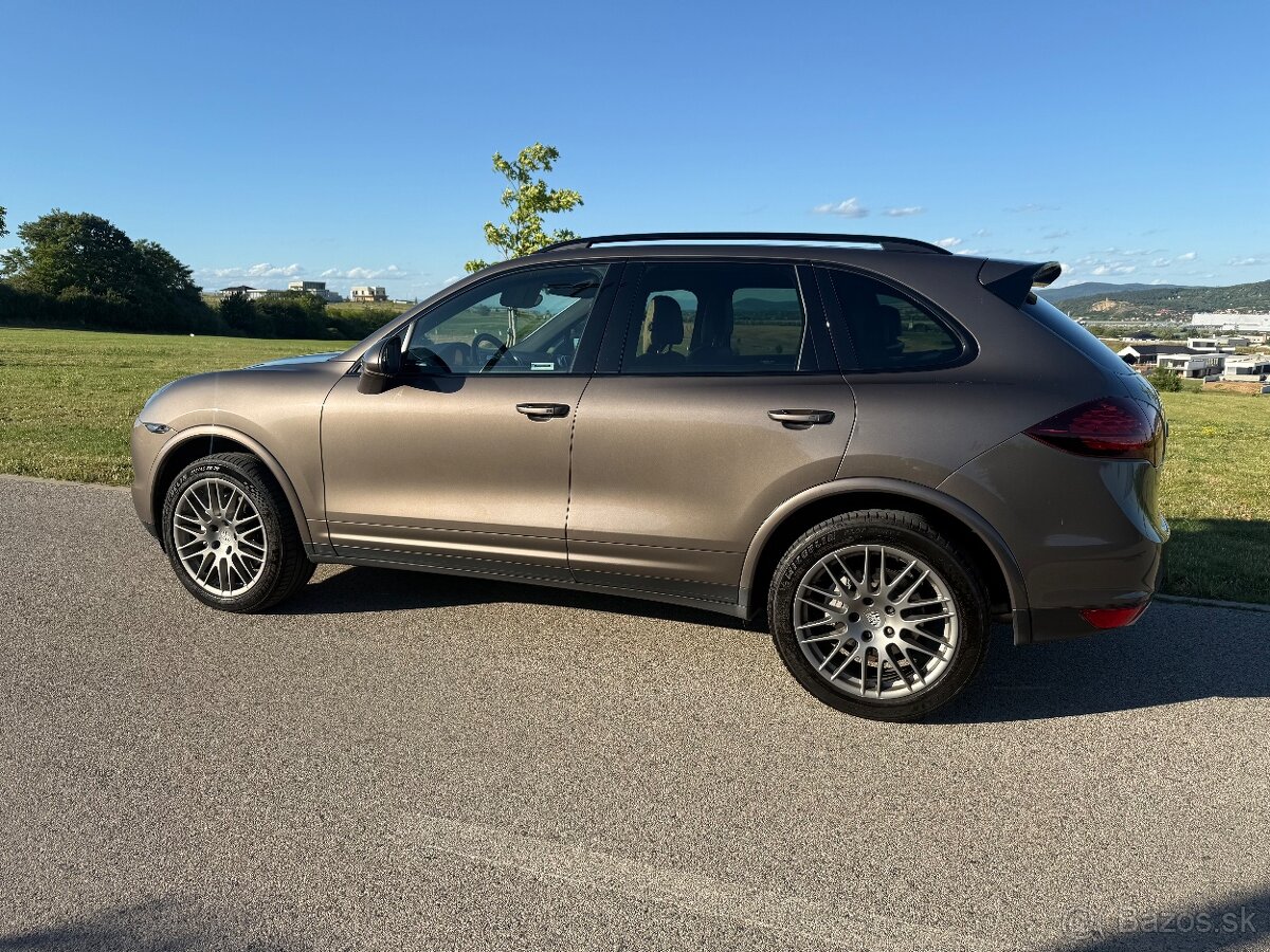 Porsche Cayenne S 4.2 V8 Diesel - 7