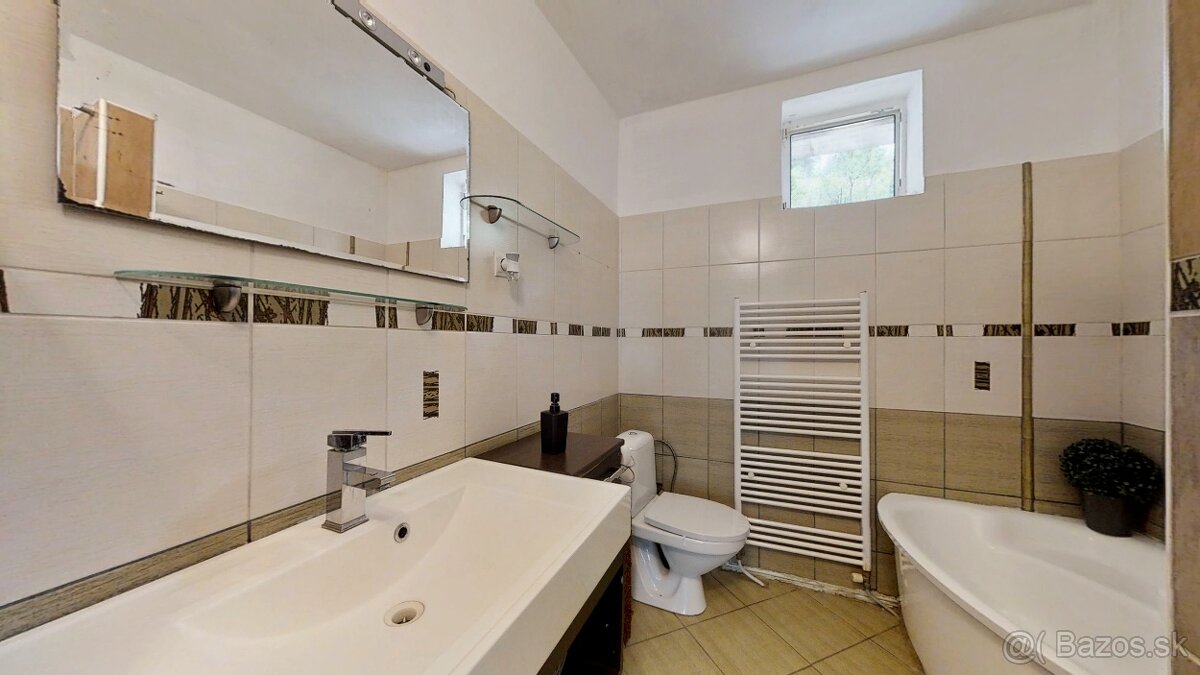 NA PREDAJ: Rodinný dom v blízkosti Bytče (8km) - 7
