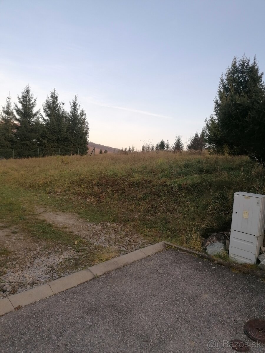 NADČASOVÝ BUNGALOV S POZEMKOM A KRÁSNYM VÝHĽADOM - OVČIARSKO - 7