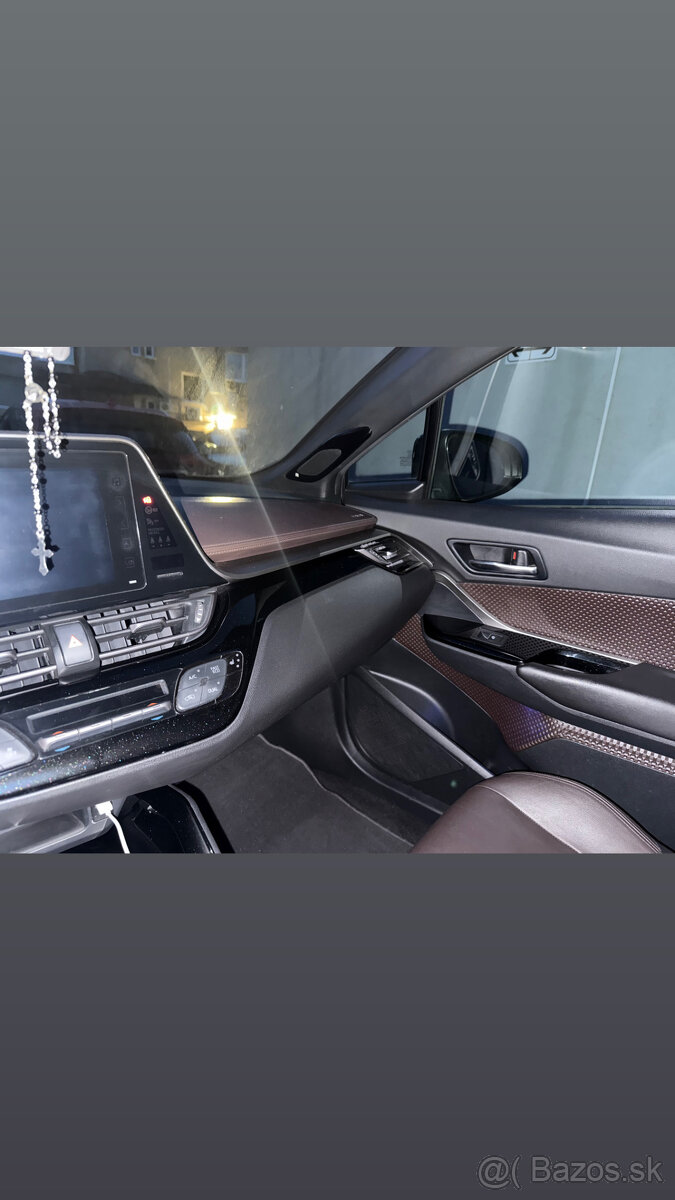 Toyota Chr Executive - 7