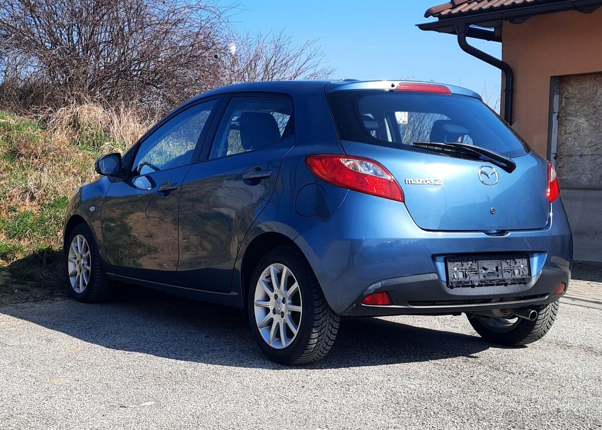 Predám Mazda 2 1.5 MZR TE A/T - 7