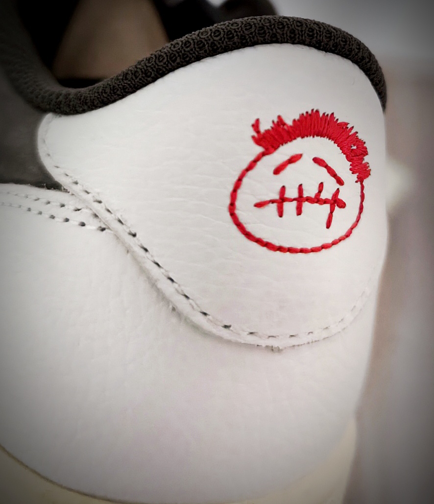 Jordan x Travis Scott “Reverse Mocha” 🤍🤎 - 7