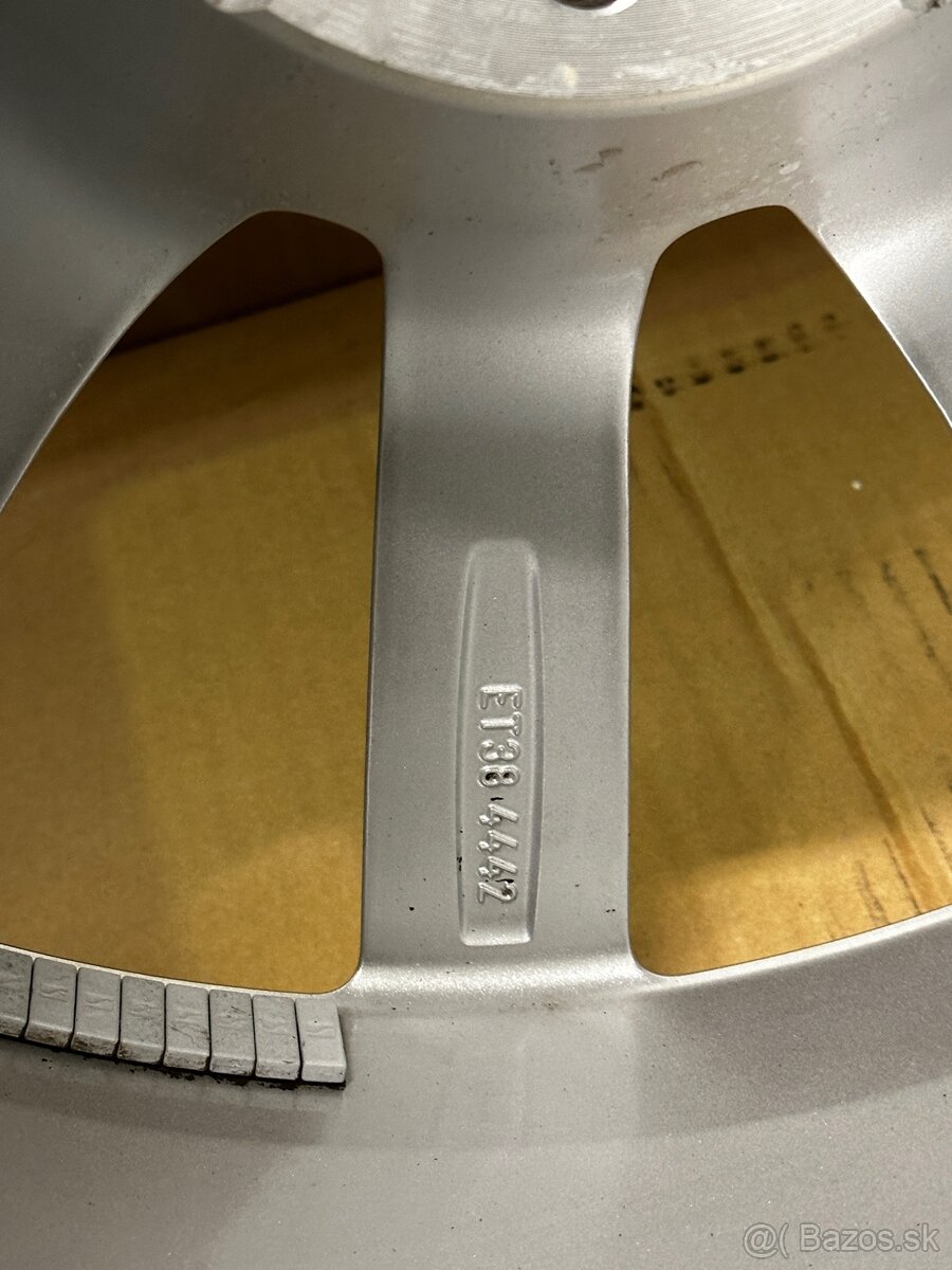 5x112 R19 7,5J ET38 Audi RSQ3 - 7