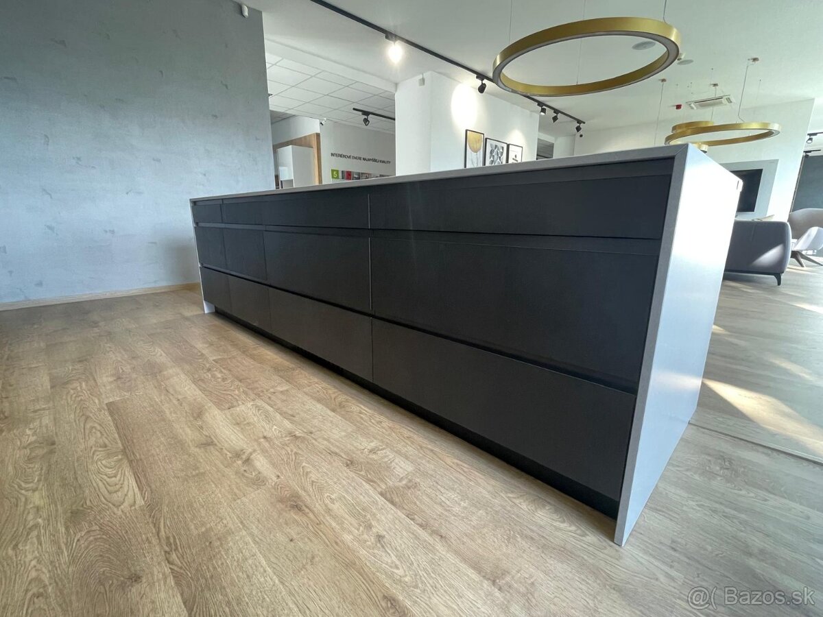 Kuchyňa HANÁK s ostrovom, nová, výstavná vzorka - 7