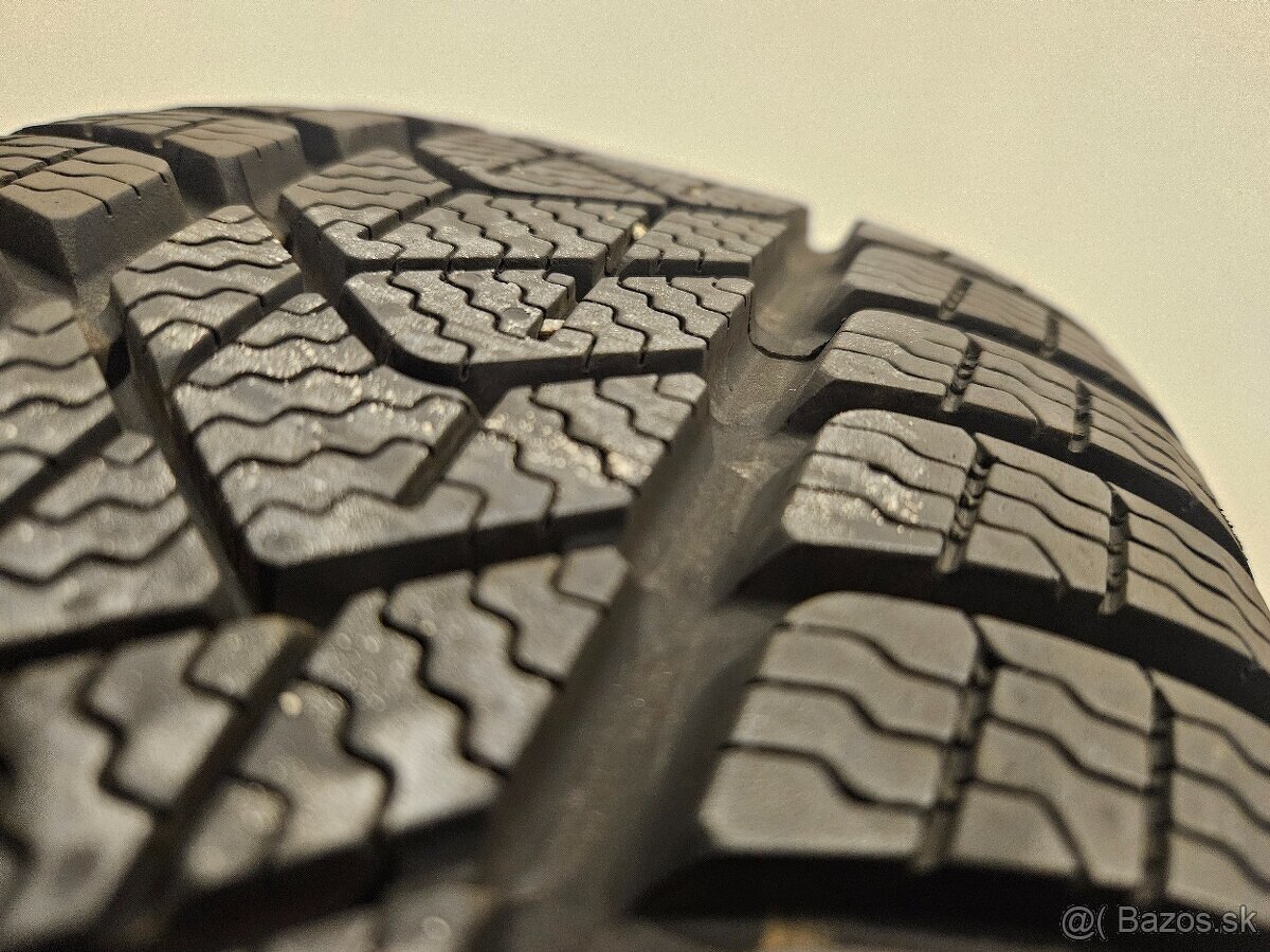 Originálna zimná sada VW - 5x112 r16 + 205/60 r16 96H - 7