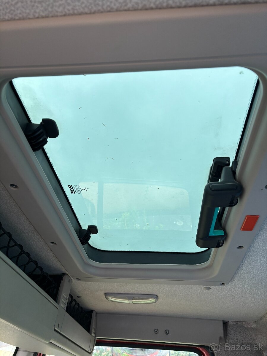 Kontajnerový nosič DAF CF 400 FA / 2015 - 7