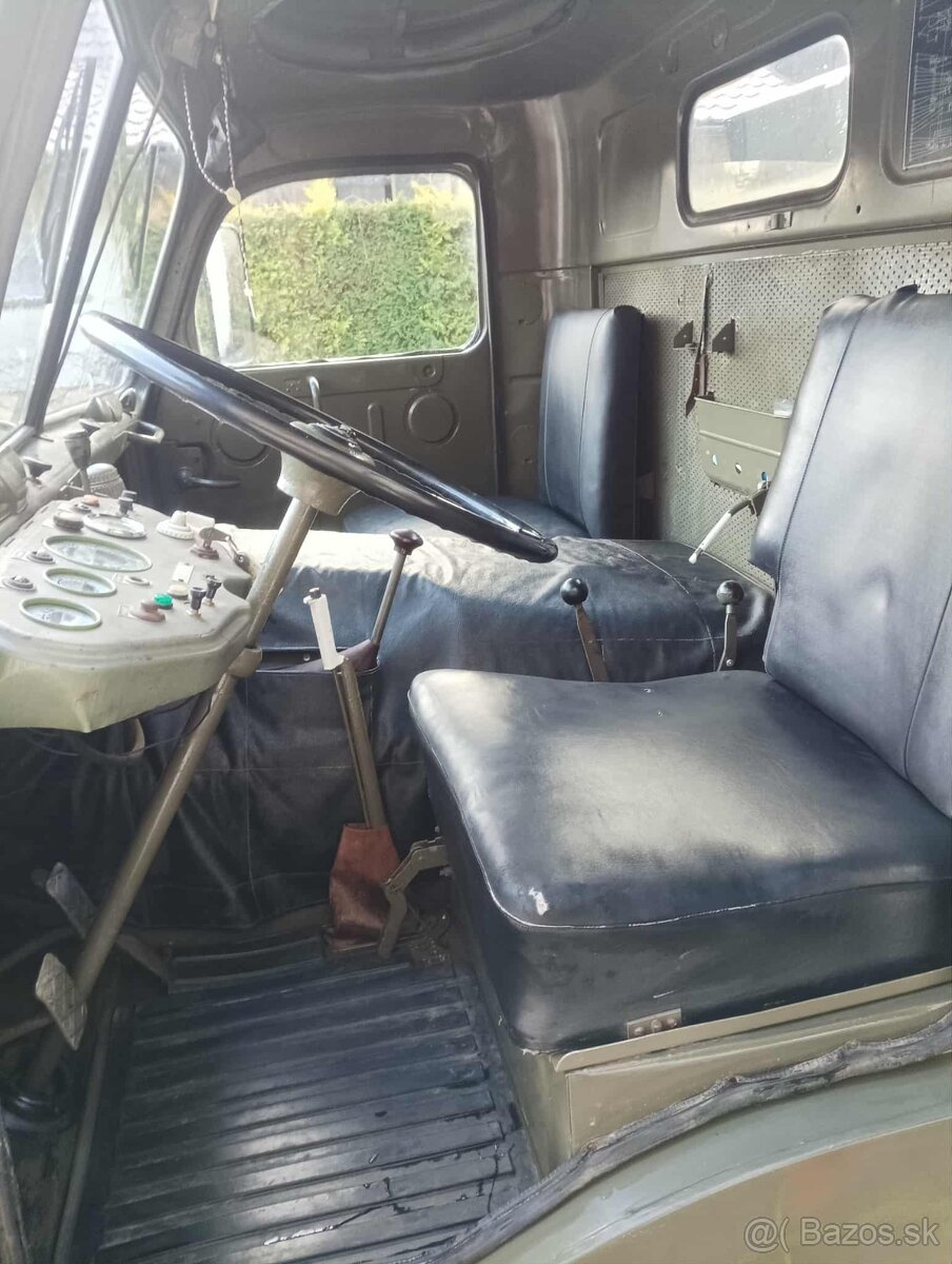 PRAGA V3S - trojstranný sklapač TOP STAV - 7