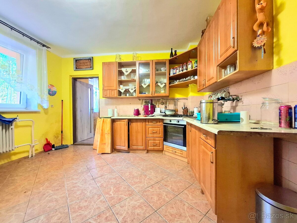 RODINNÝ DOM, KOLÁROVICE, BYTČA, NA PREDAJ - 7