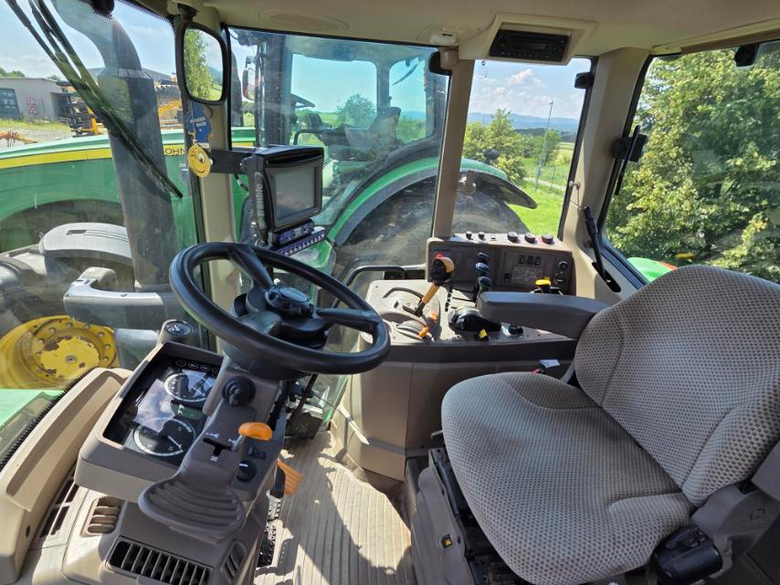 Traktor JOHN DEERE 6130M - 7