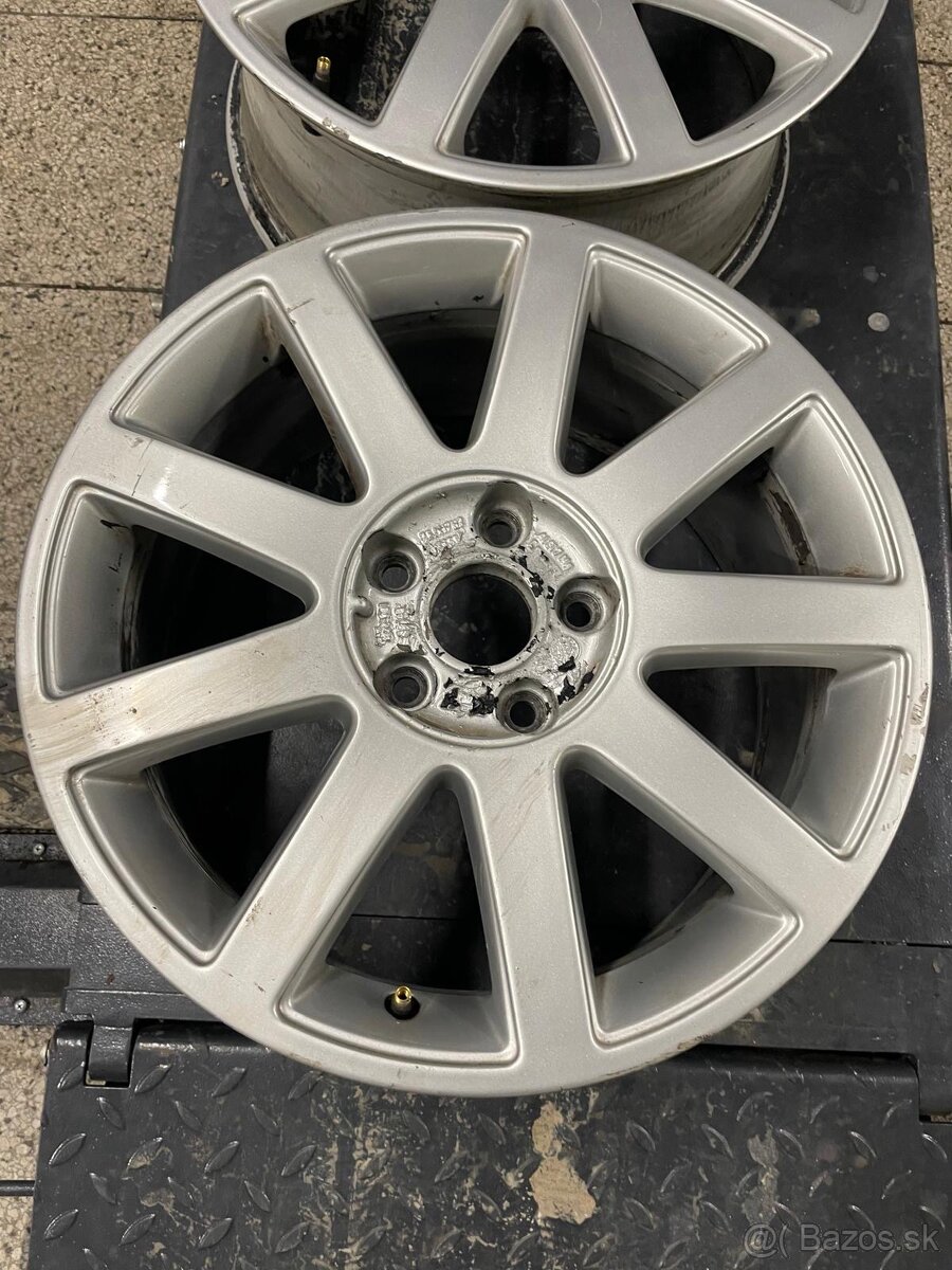 Disky Audi A3 5x112 R17 7,5 J ET56 - 7