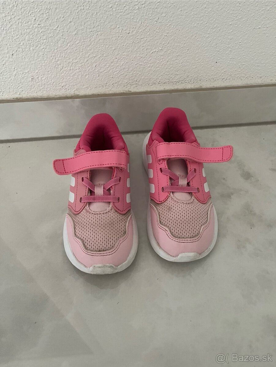 Dievcenske topanky - 7