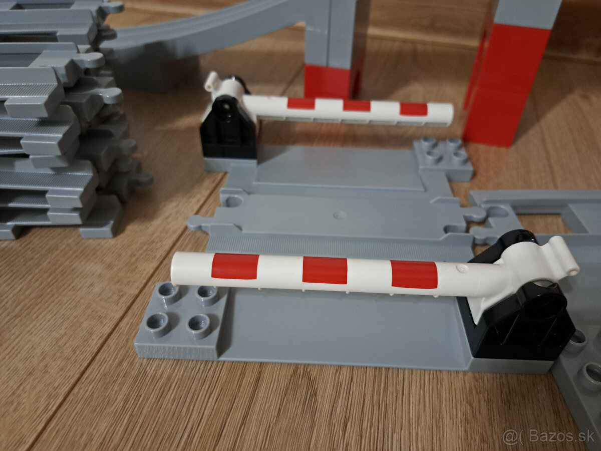 LEGO DUPLO Parný vlak - 7