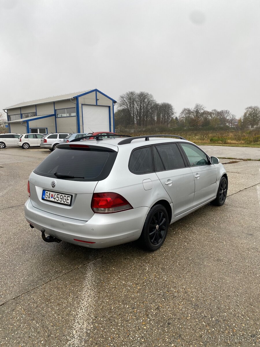 Predám VW Golf 1,6tdi , 2010 - 7